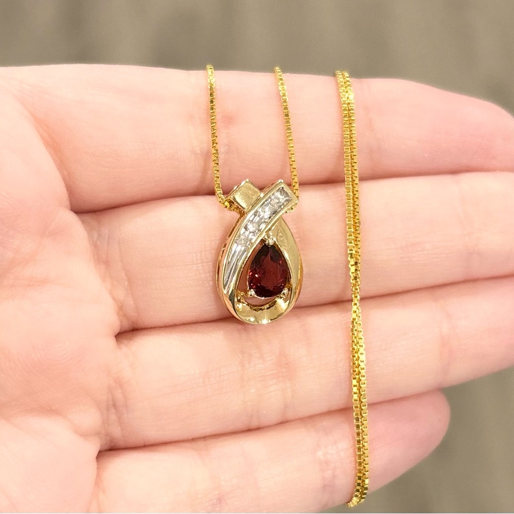14K Garnet Diamond 0.75 Carat regal red teardrop white yellow gold pendant - Picture 6 of 12